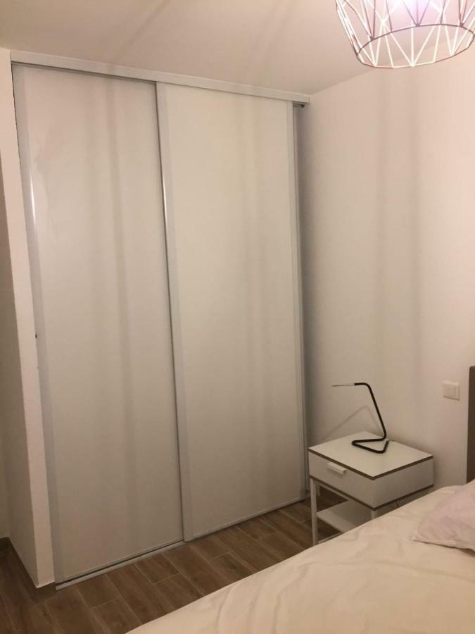 Cosy Poullan, 2-Bedroom Apartment, 200 M From The Beach Nice Exterior foto